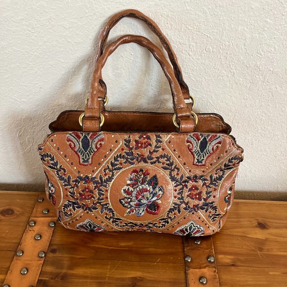 Patricia Nash Handbags - Patricia Nash Angelin Gold Embroidered Floral Italin Leather Crossbody/Hand Bag